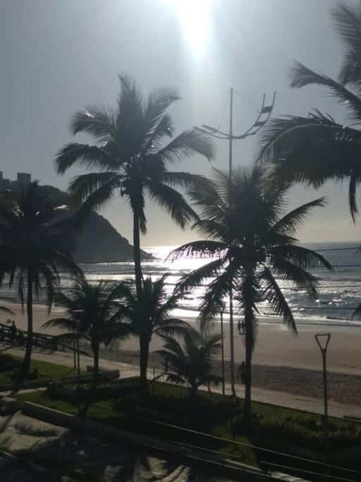 Apto Praia Do Tombo Guaruja Luaran gambar