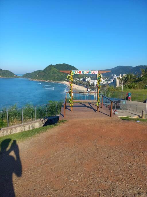 Apto Praia Do Tombo Guaruja Luaran gambar